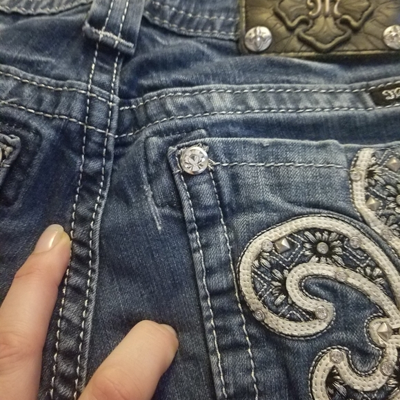 MissMe (NOT WEARABLE) - Picture 4 of 5